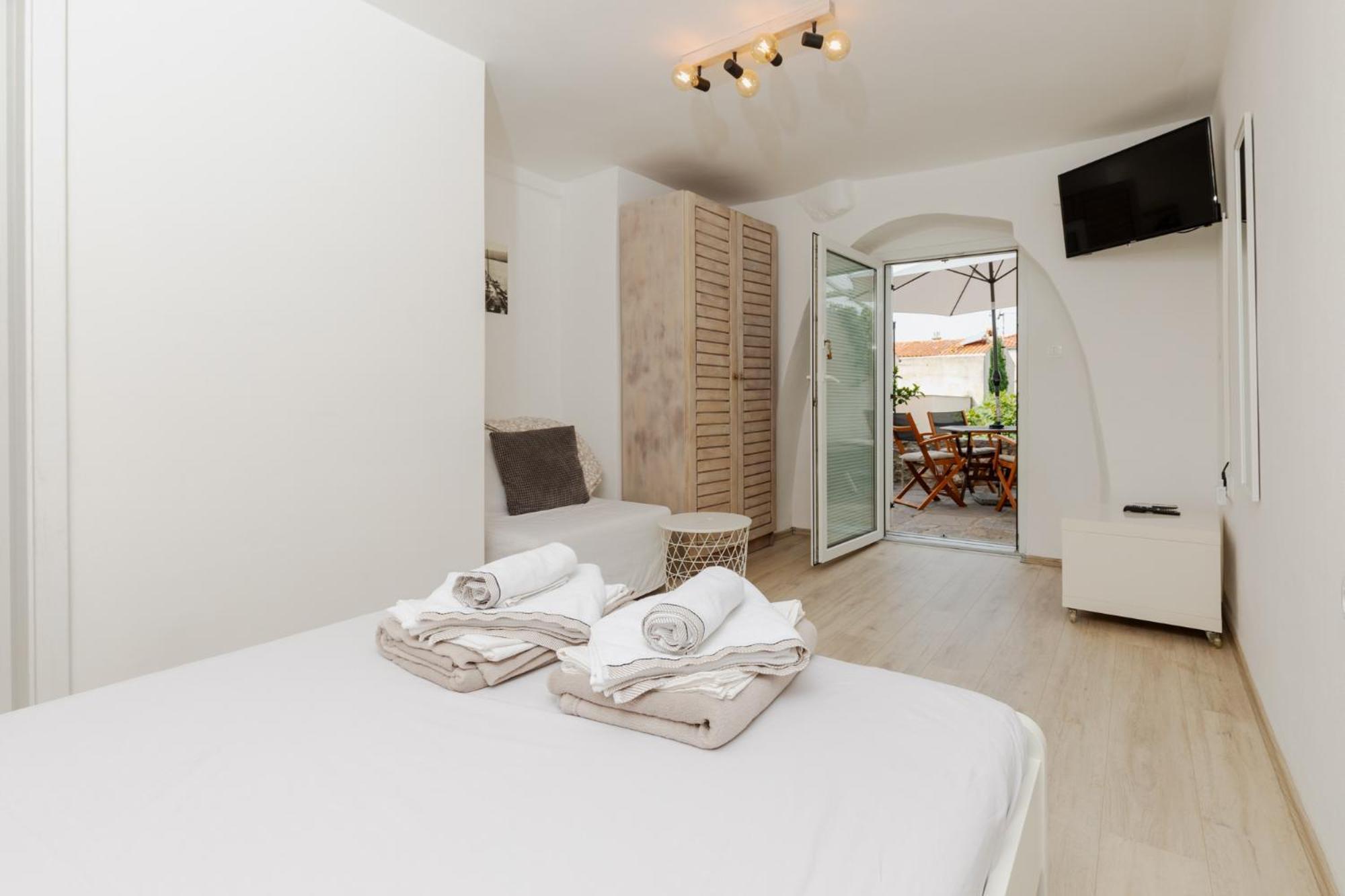 Guest House Otto Punat Exterior foto