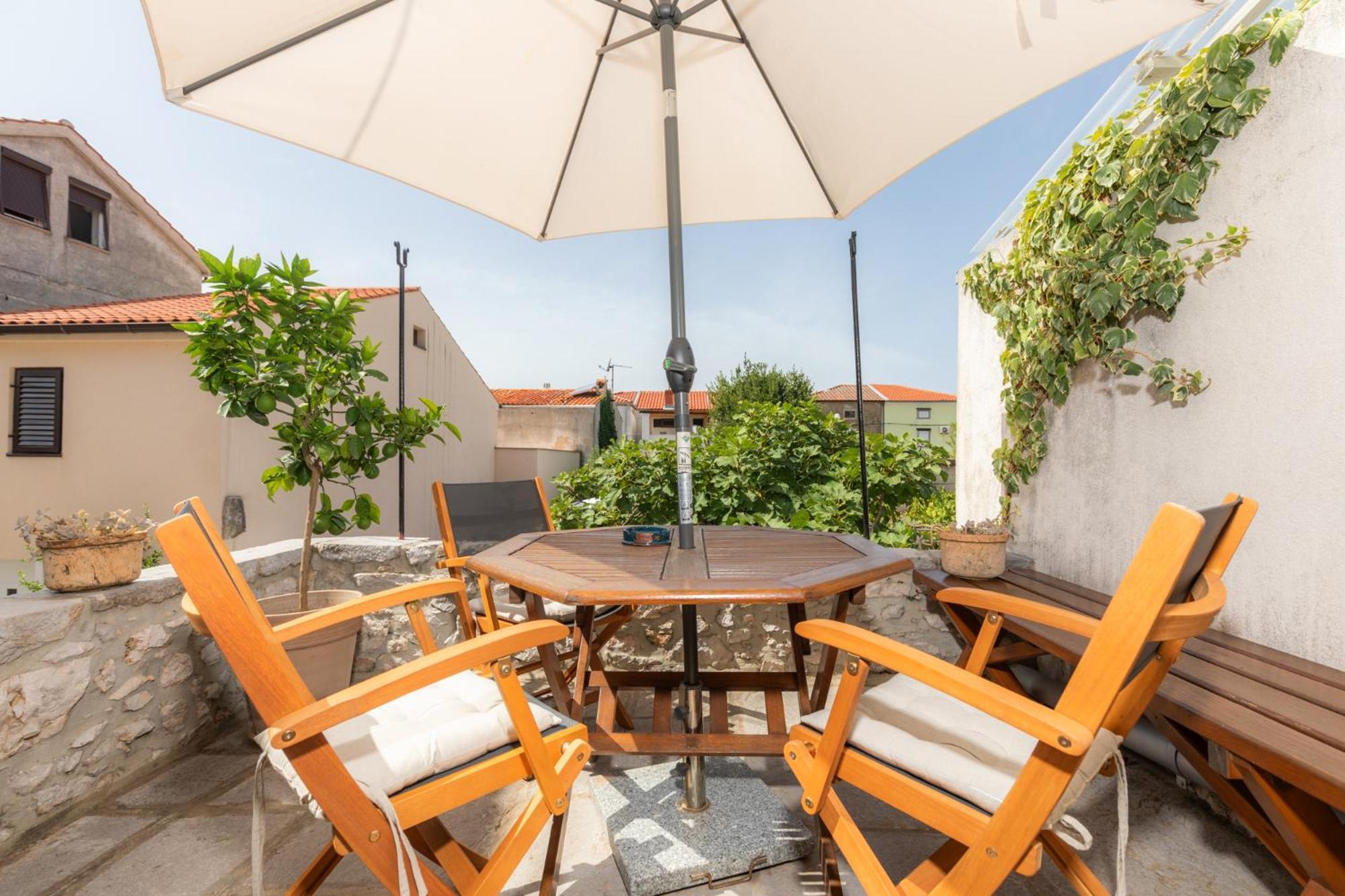 Guest House Otto Punat Exterior foto